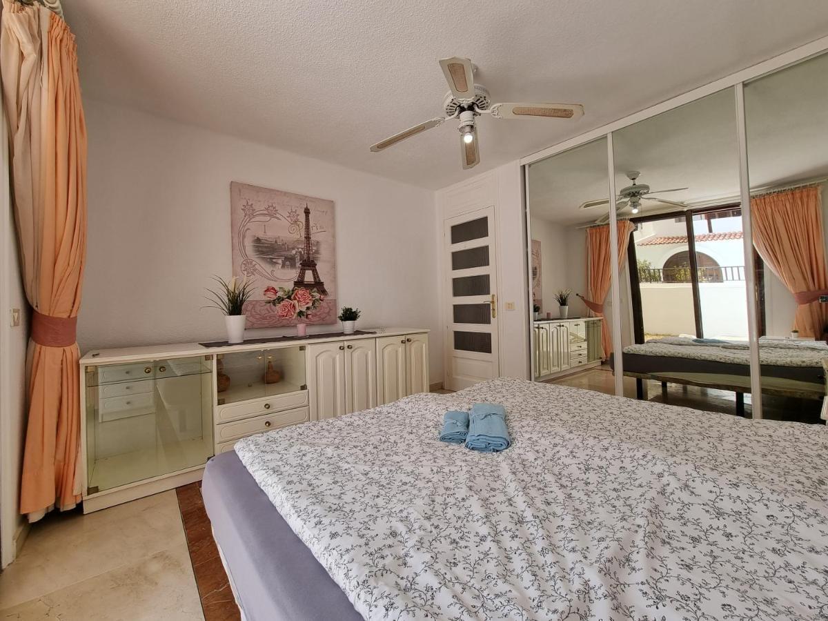 Casa Teide, Ground Floor Apartment Parque Santiago 1, Heated Pool, 100 M To Sea And Beach, Wifi Playa de las Americas  Eksteriør bilde